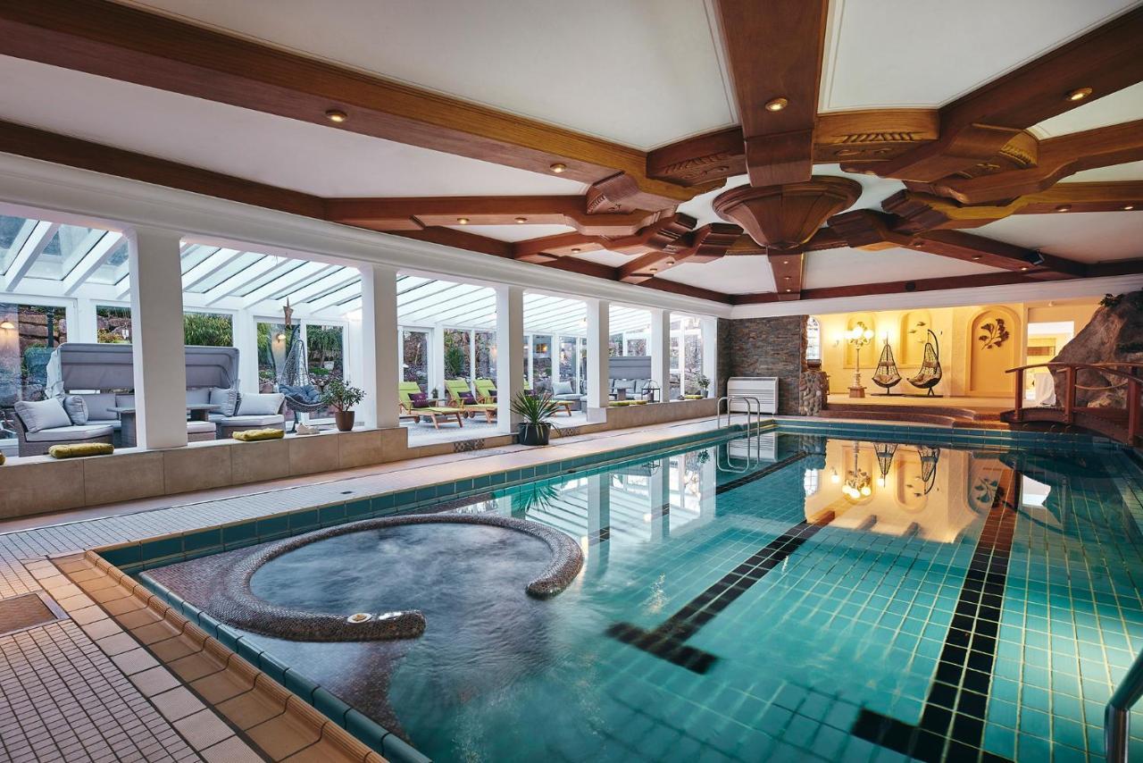 Struck Landhotel & Spa Аттендорн Экстерьер фото