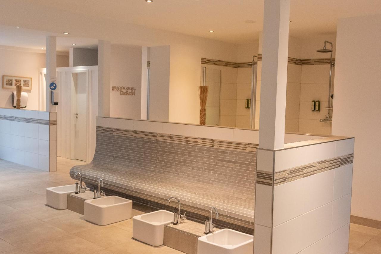 Struck Landhotel & Spa Аттендорн Экстерьер фото